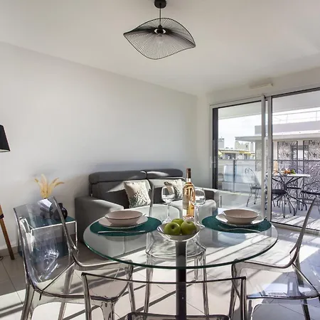 Apartment Le Grey Pearl By Interhome